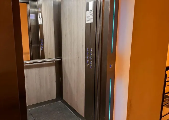 Διαμέρισμα 69 *